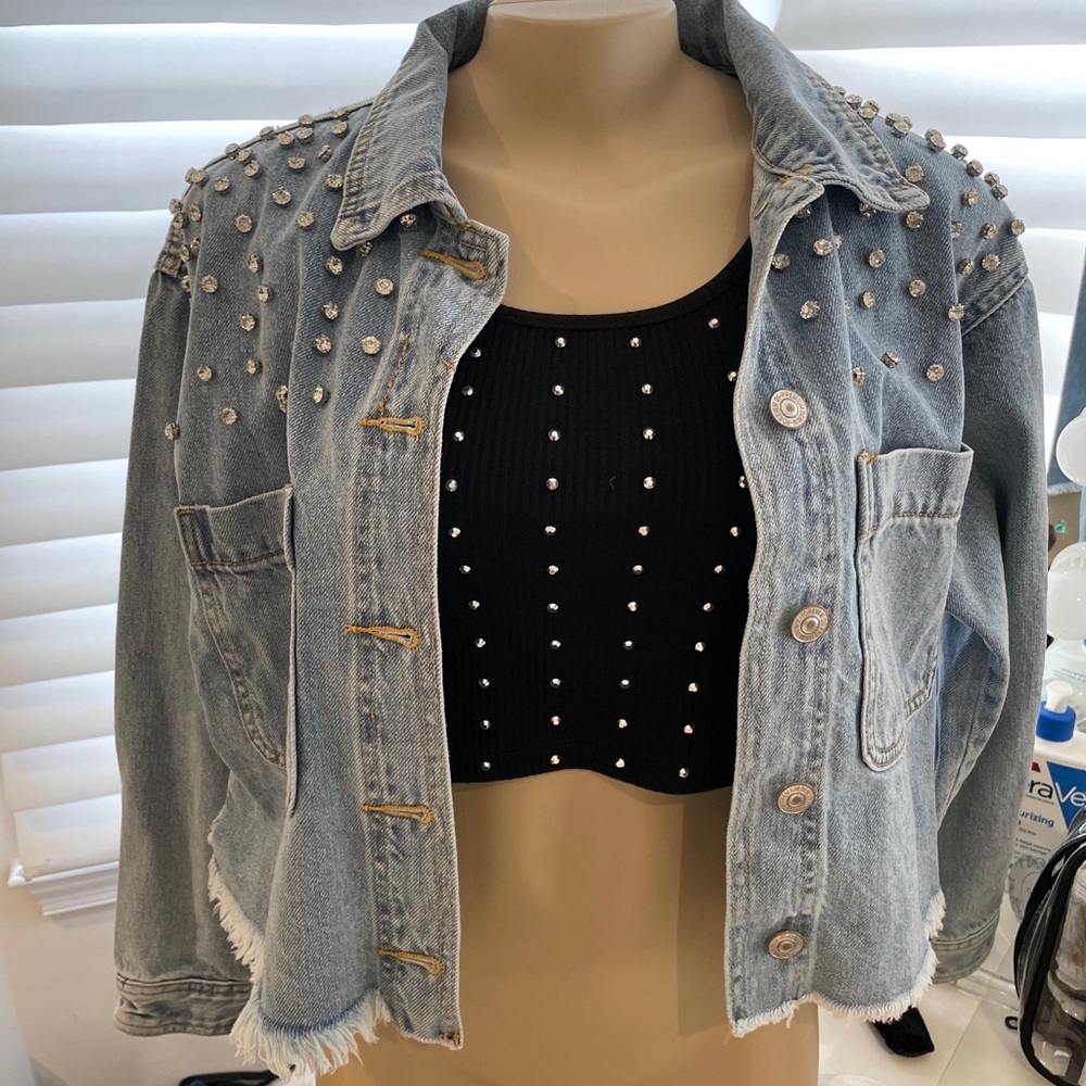 Black crop top silver studded tank. NWT. MED - Picture 2 of 6